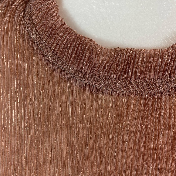 NWOT Molly Bracken Swing/Tunic Rose Gold Shimmery Top - L - Picture 1 of 7